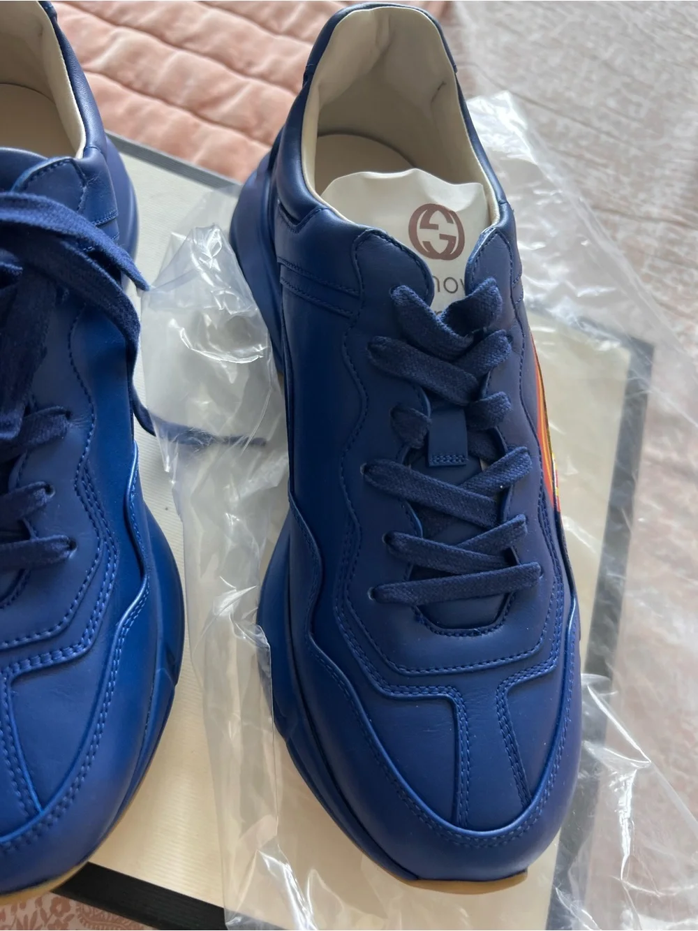 Gucci Rhyton Sneaker.    Blue Leather Sneakers with Red and Yellow Logo